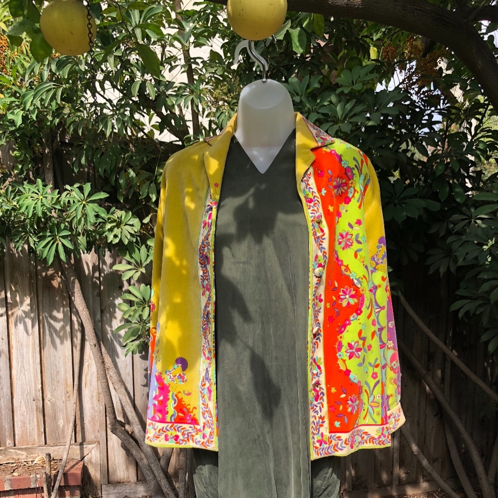 Perfect Vintage Printed Velvet Jacket